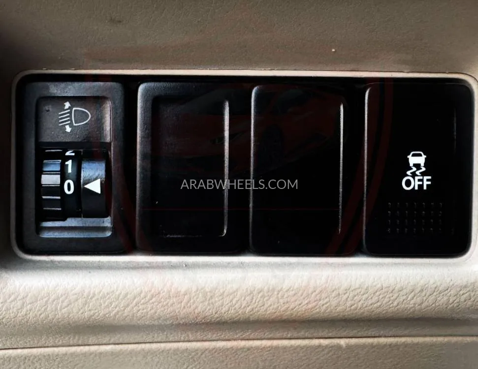 Suzuki Ciaz 2023 for Sale in Sharjah Image-15