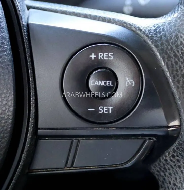 Toyota Corolla 2020 for Sale in Sharjah Image-15