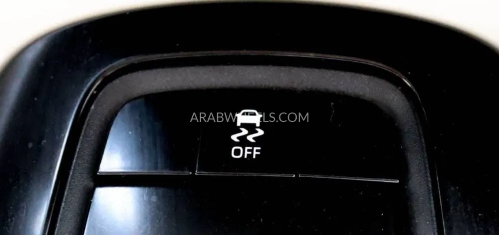 Toyota Corolla 2020 for Sale in Sharjah Image-16