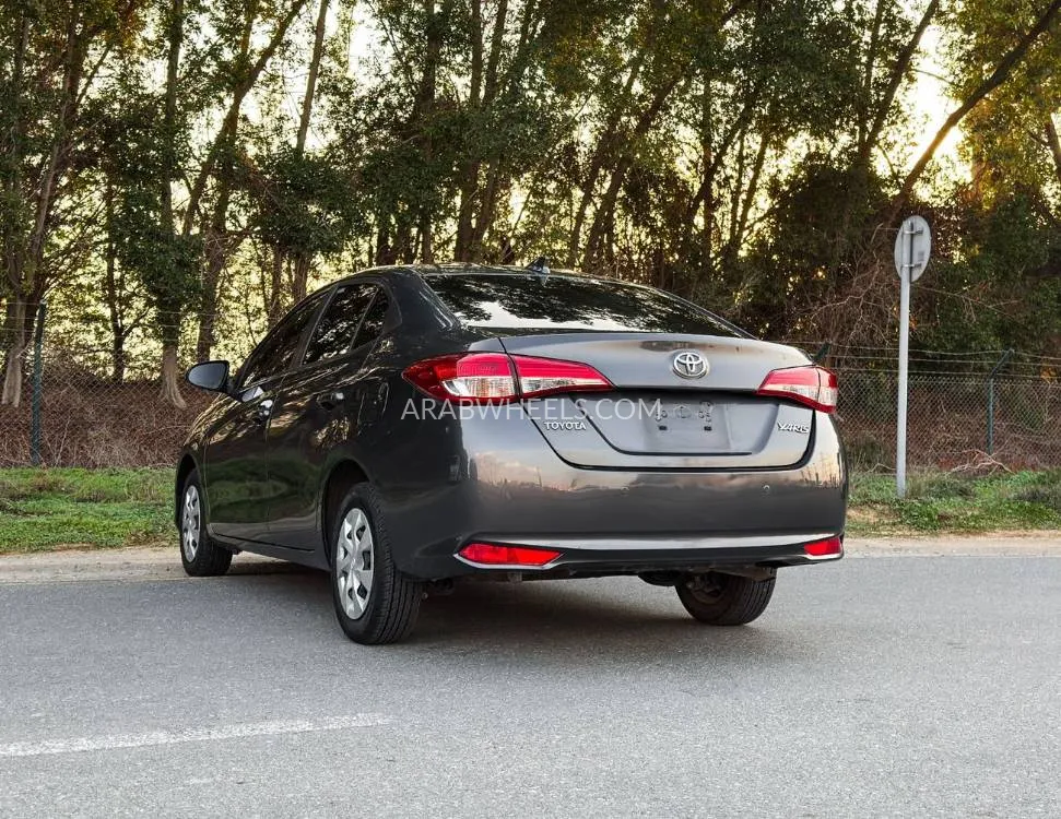 Toyota Yaris 2022 for Sale in Sharjah Image-4