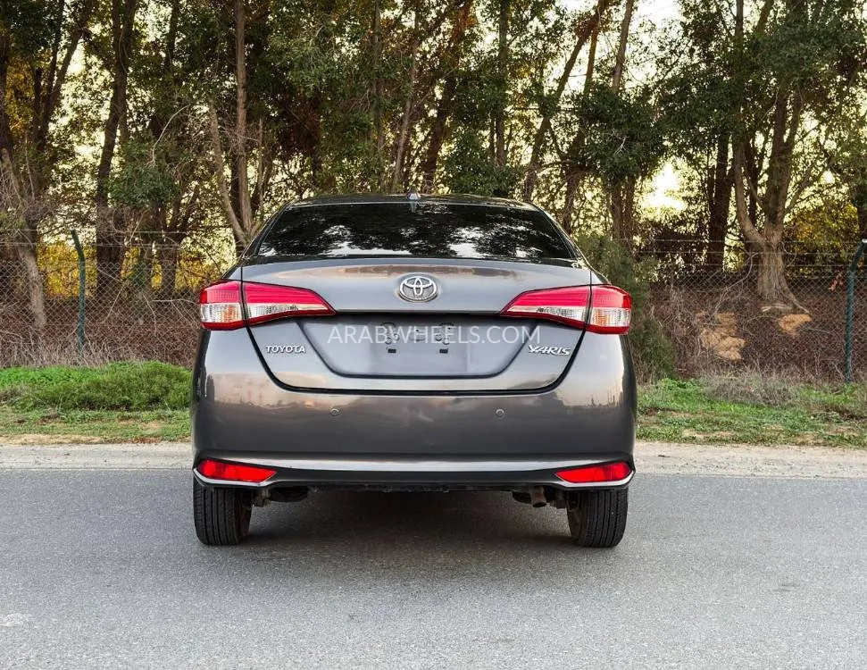 Toyota Yaris 2022 for Sale in Sharjah Image-5