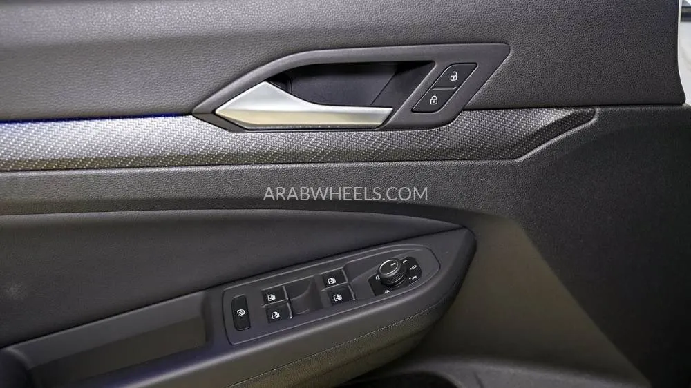  فولكس واجن R جولف  2024 for Sale in الشارقة Image-9