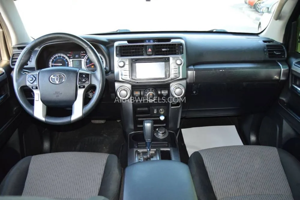 Toyota 4Runner 2018 for Sale in Dubai Image-13