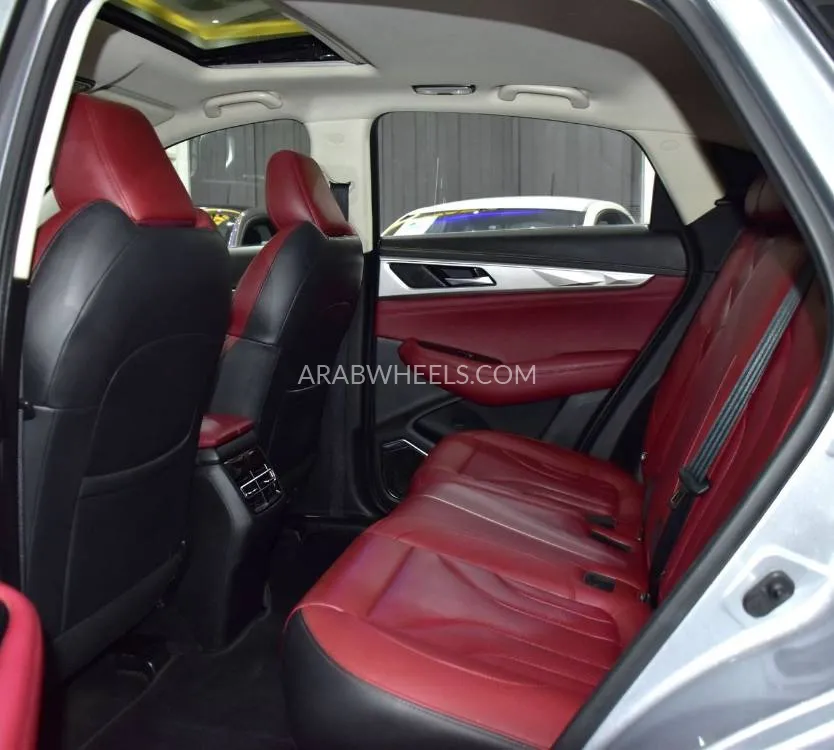 تشانجان CS85 2020 for Sale in دبي Image-8