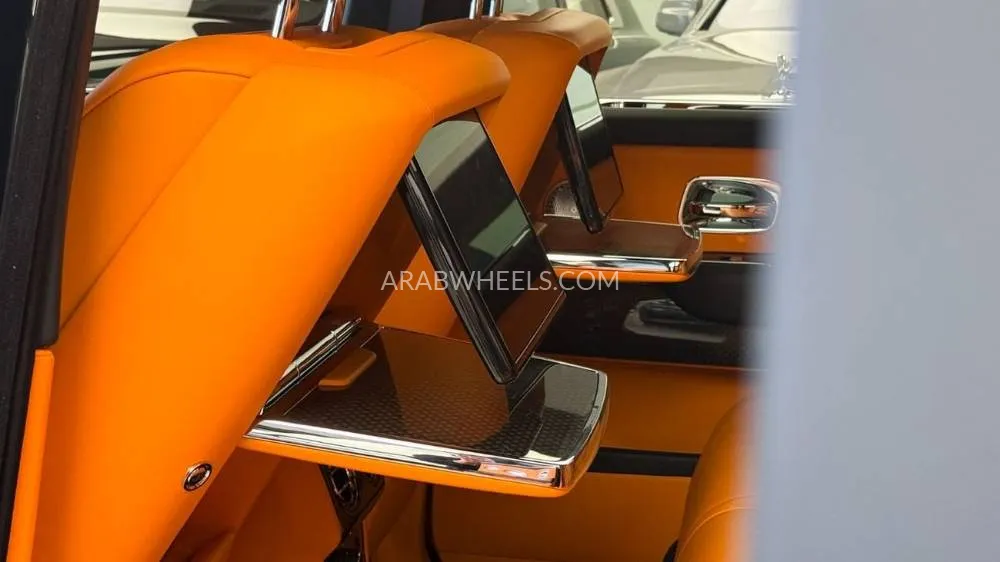 Rolls Royce Cullinan 2025 for Sale in Dubai Image-11