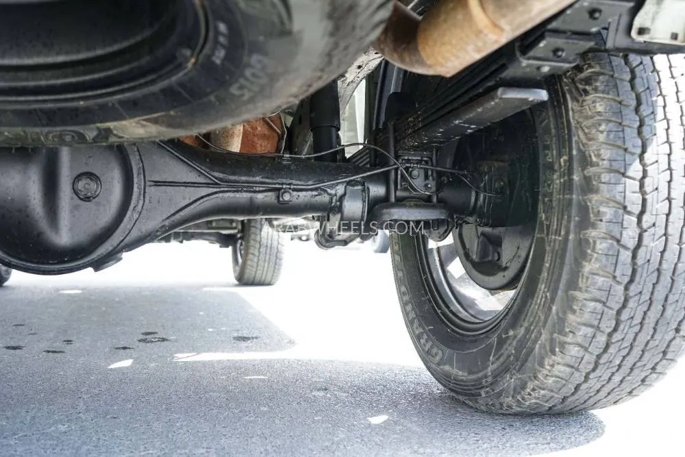 Toyota Hilux 2021 for Sale in Dubai Image-30