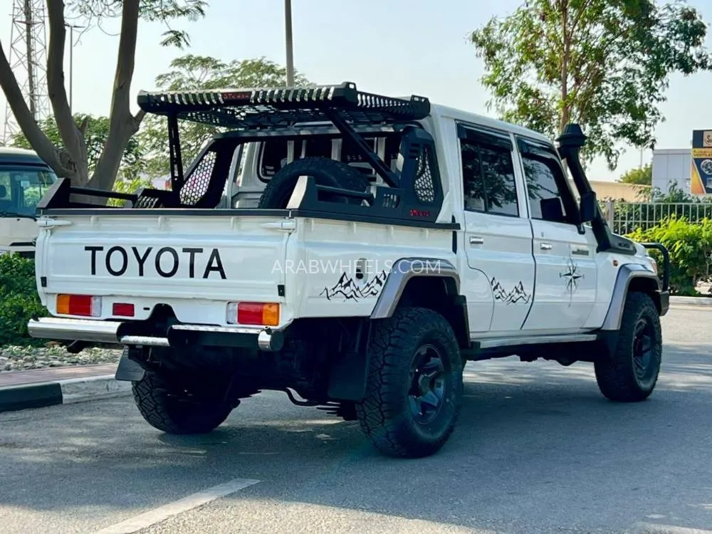 Toyota Land Cruiser 70 Series 2020 for Sale in Dubai Image-6