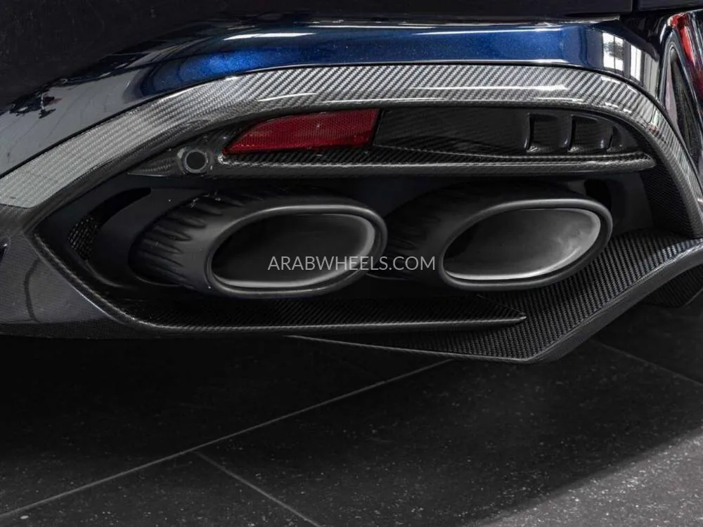 Aston Martin Vantage 2025 for Sale in Dubai Image-17