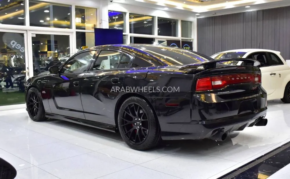 Dodge Charger 2013 for Sale in Dubai Image-7