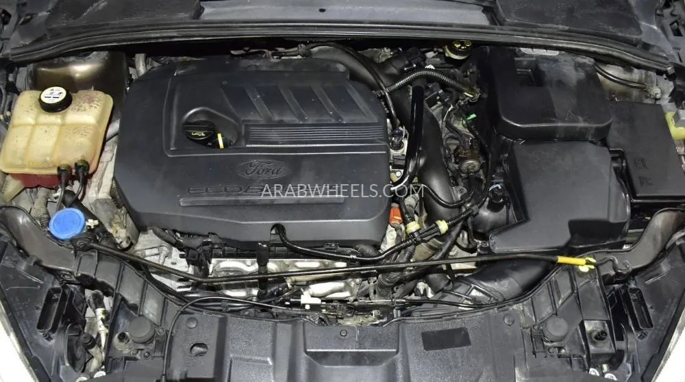 Ford Focus 2017 for Sale in Dubai Image-16