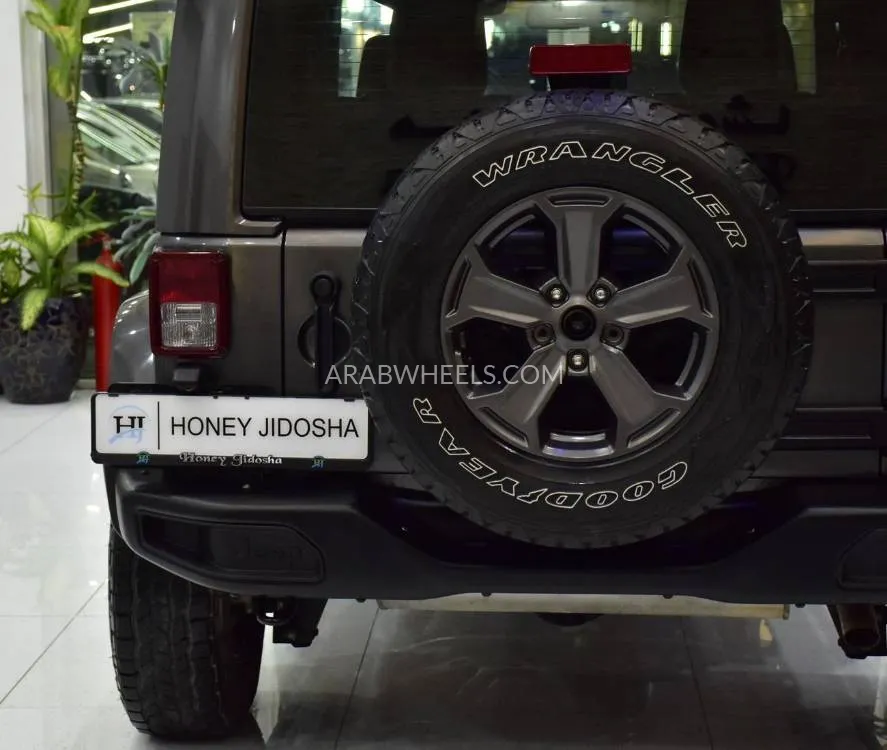 Jeep Wrangler 2017 for Sale in Dubai Image-10