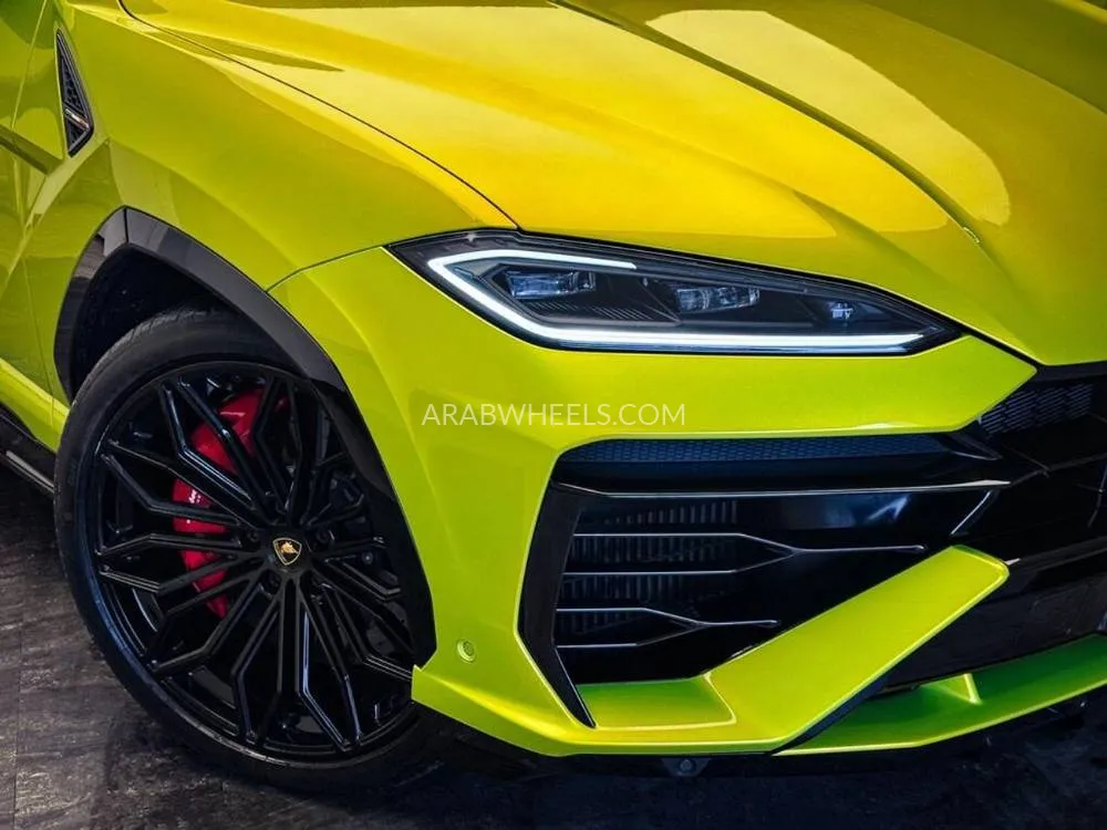 Lamborghini Urus 2025 for Sale in Dubai Image-12
