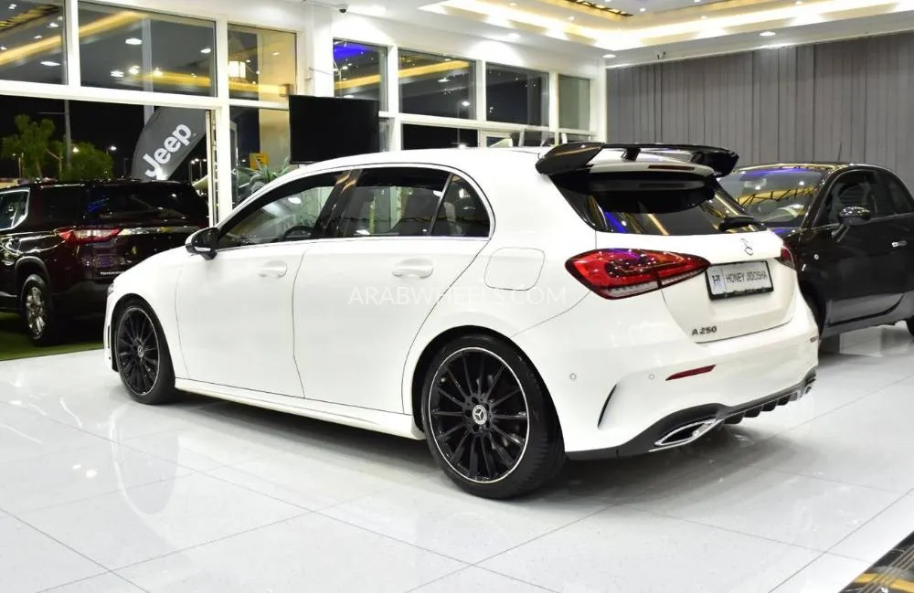 مرسيدس بنز كلاس A 2019 for Sale in دبي Image-7