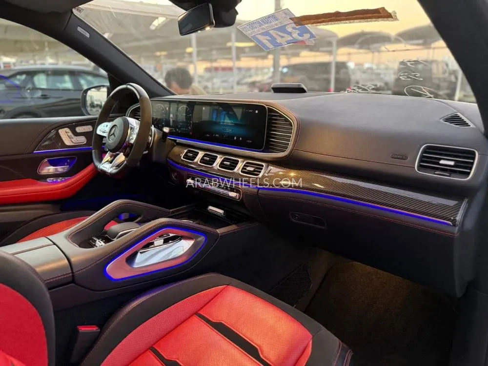 Mercedes Benz GLE Class 2020 for Sale in Dubai Image-7