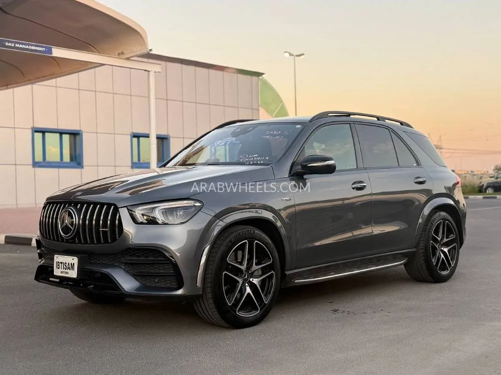 Mercedes Benz GLE Class 2020 for Sale in Dubai Image-3