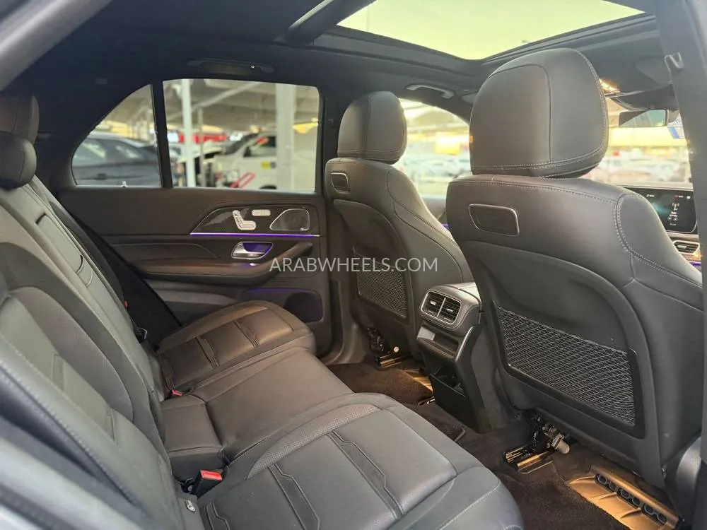 Mercedes Benz GLE Class 2020 for Sale in Dubai Image-7