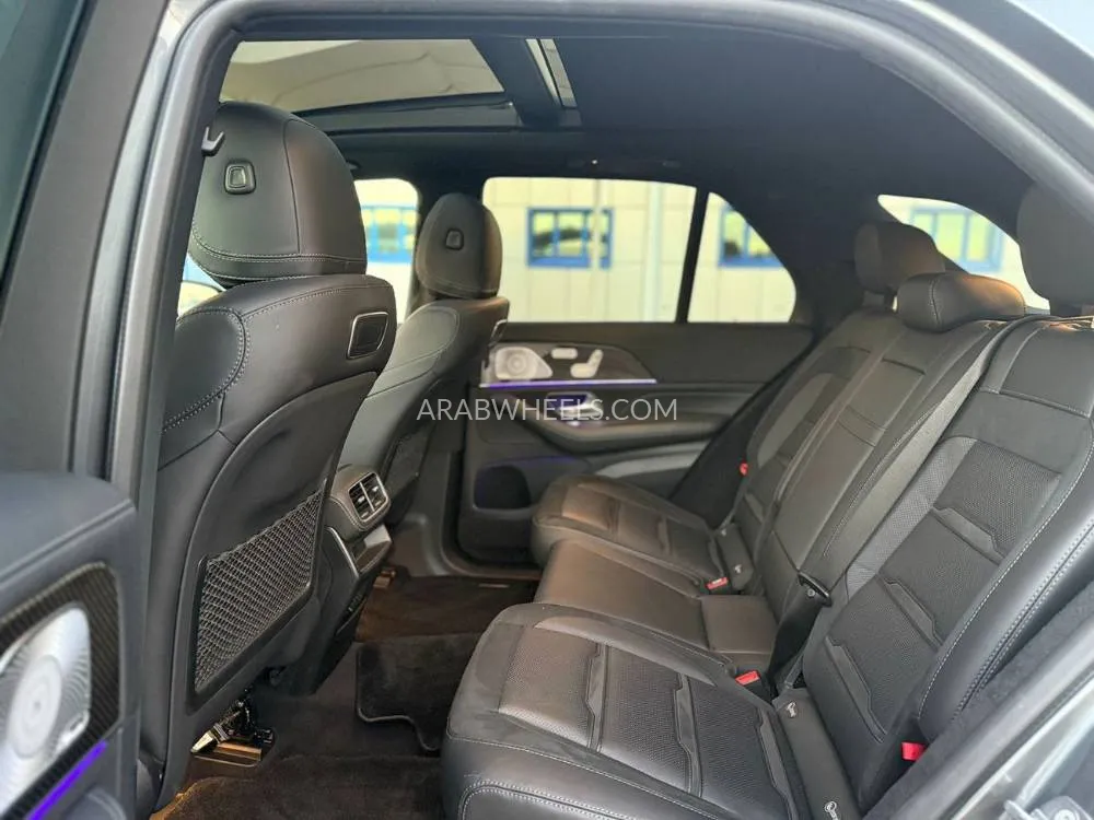 Mercedes Benz GLE Class 2020 for Sale in Dubai Image-12