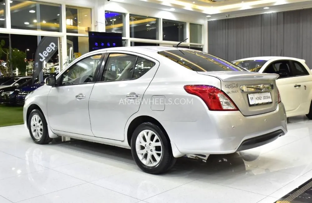 Nissan Sunny 2016 for Sale in Dubai Image-7