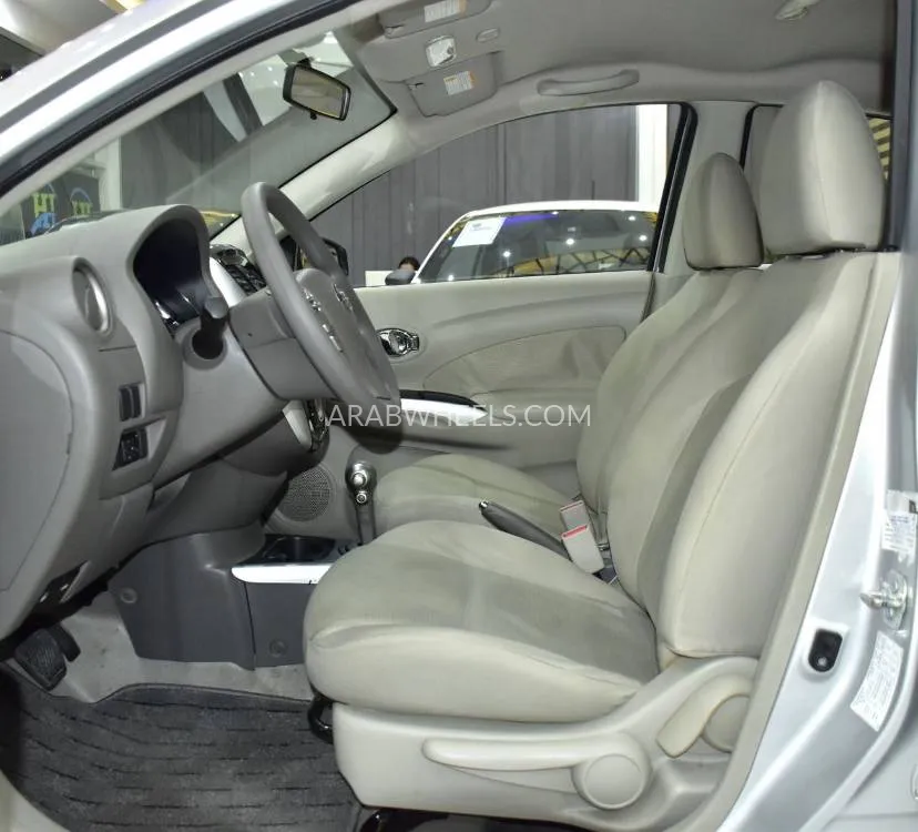 Nissan Sunny 2016 for Sale in Dubai Image-10