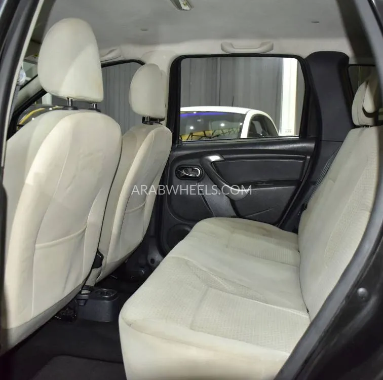 Renault Duster 2016 for Sale in Dubai Image-16