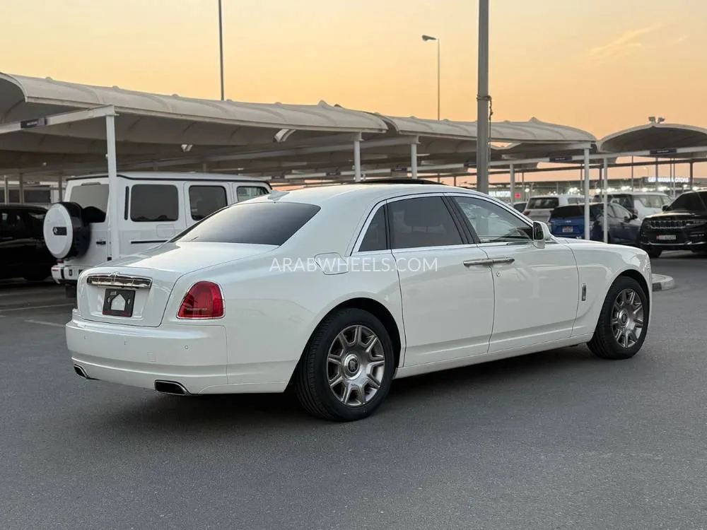 Rolls Royce Ghost 2016 for Sale in Dubai Image-15