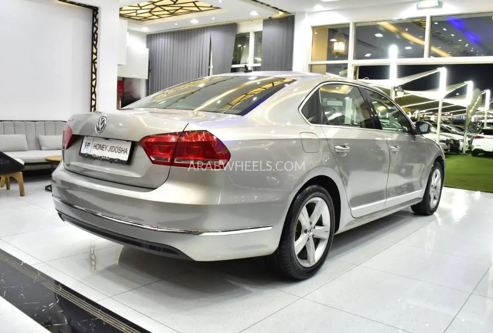 Volkswagen Passat 2013 for Sale in Dubai Image-6