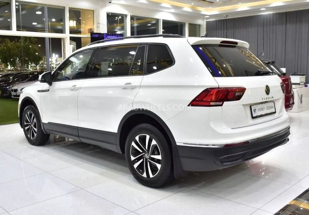 Volkswagen Tiguan 2024 for Sale in Dubai Image-6