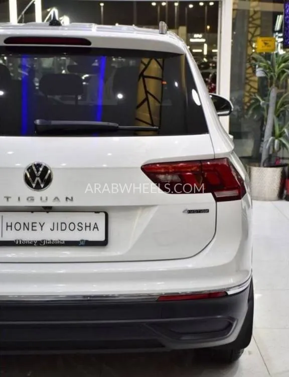 Volkswagen Tiguan 2024 for Sale in Dubai Image-8