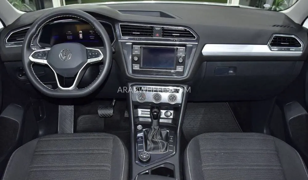 Volkswagen Tiguan 2024 for Sale in Dubai Image-10