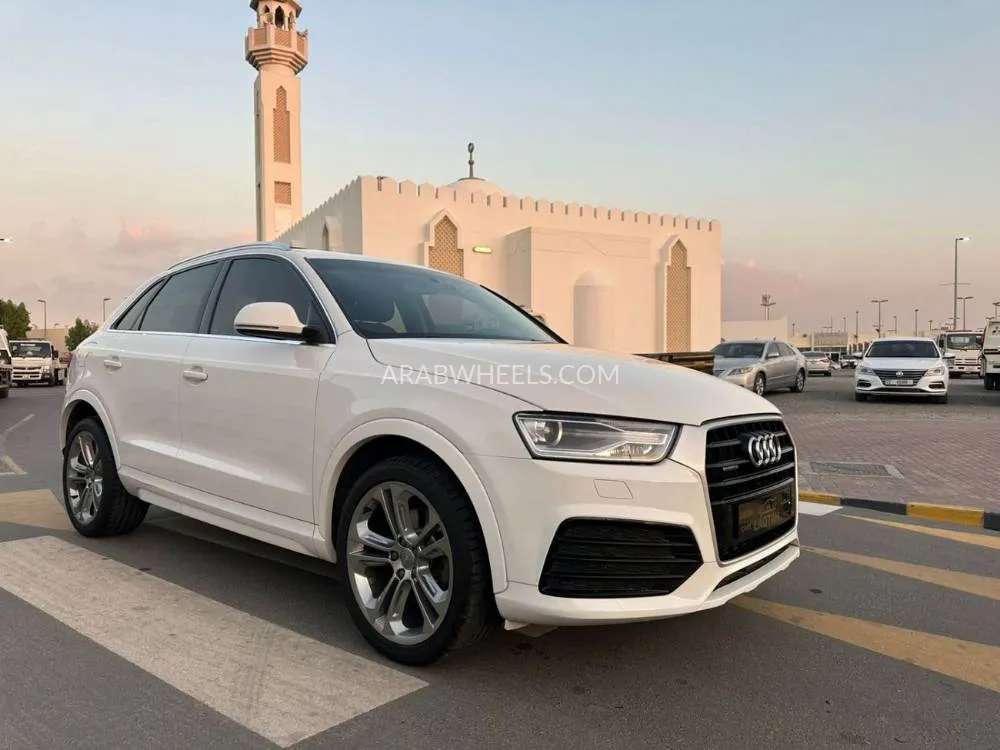 Audi Q3 2018 for Sale in Sharjah Image-5