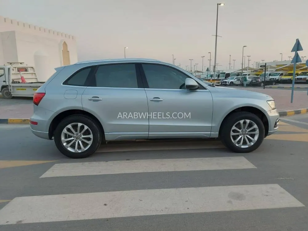 Audi Q5 2015 for Sale in Sharjah Image-5