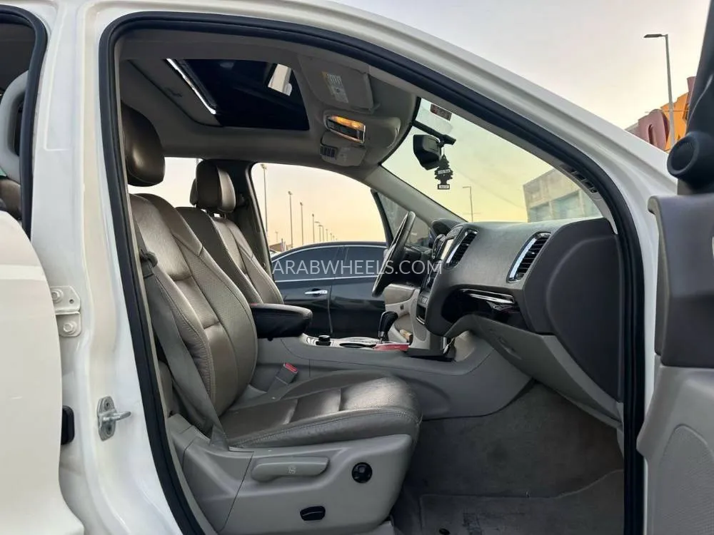 Dodge Durango 2012 for Sale in Sharjah Image-9