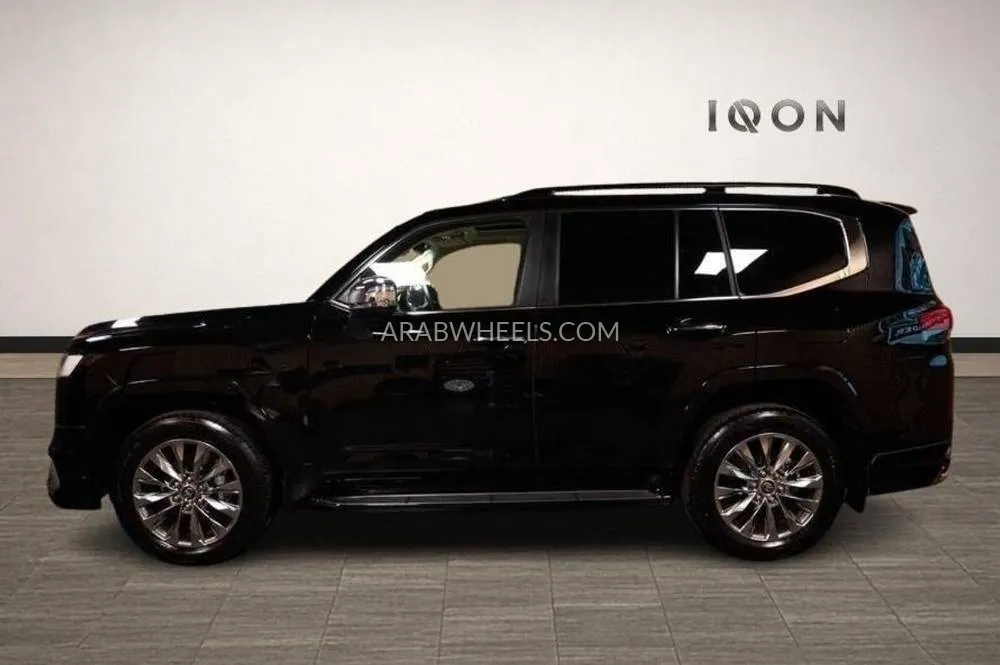 Toyota Land Cruiser 2024 for Sale in Dubai Image-2