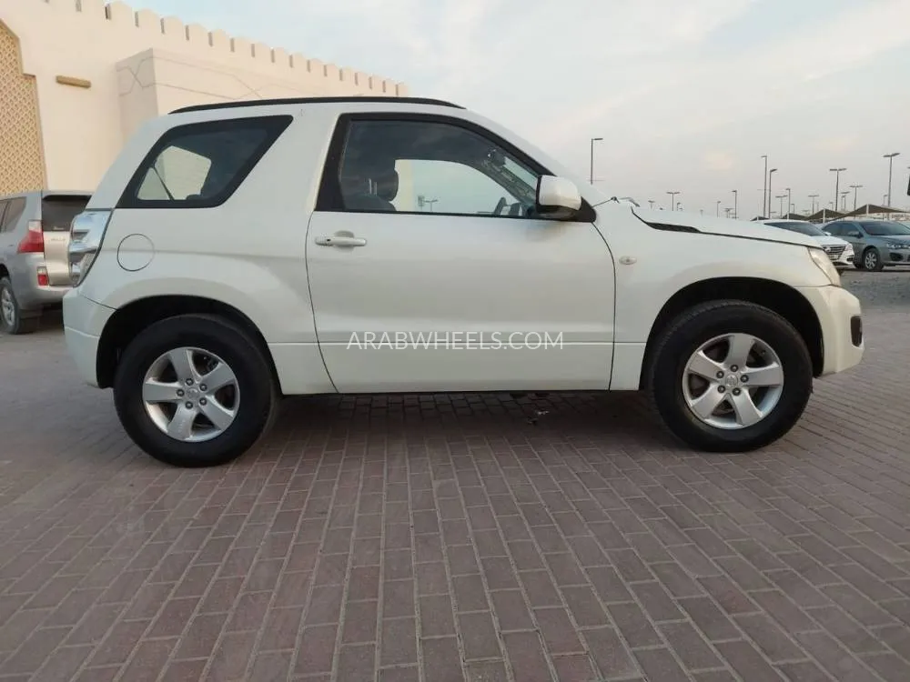 Suzuki Grand Vitara 2014 for Sale in Sharjah Image-4