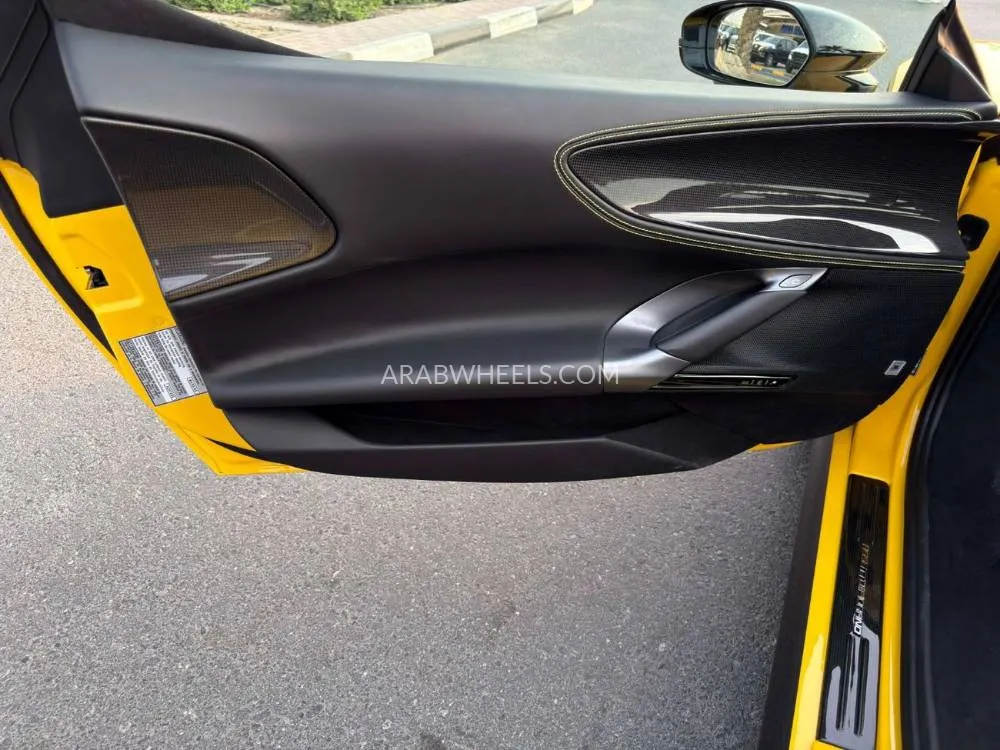 Ferrari SF90 Spider 2023 for Sale in Dubai Image-12