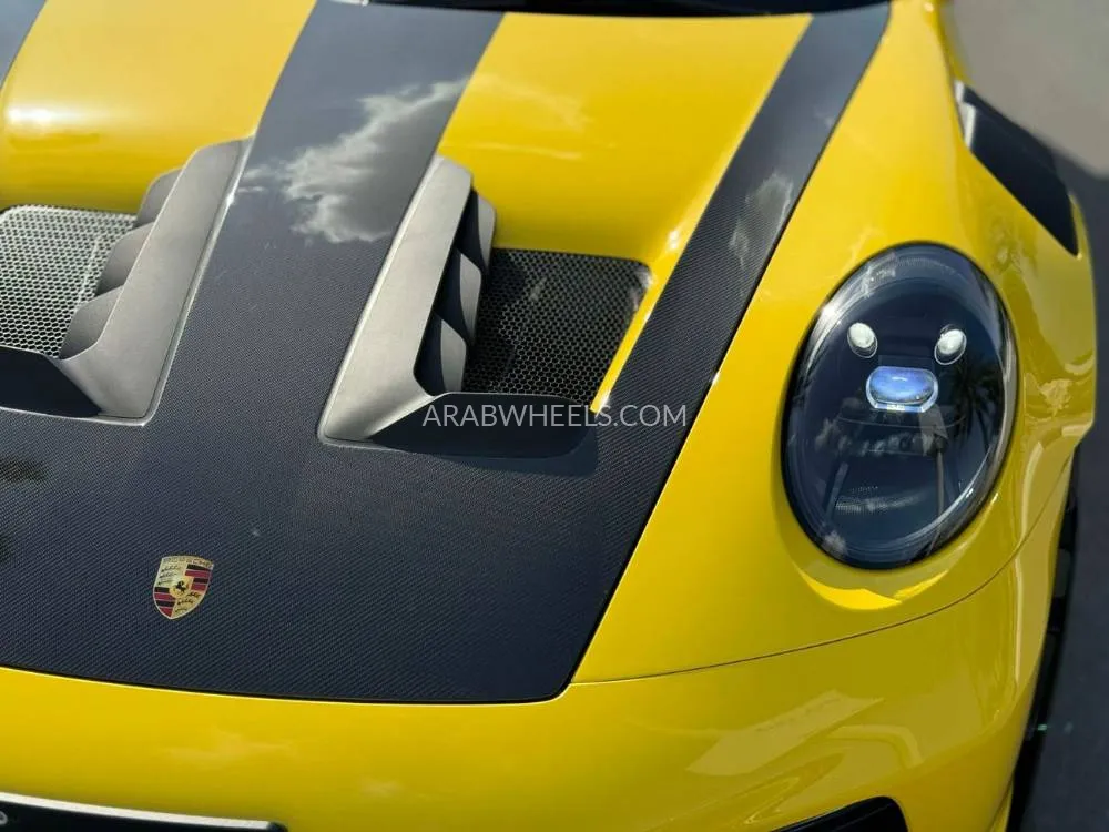 بورشه 911 2024 for Sale in دبي Image-3