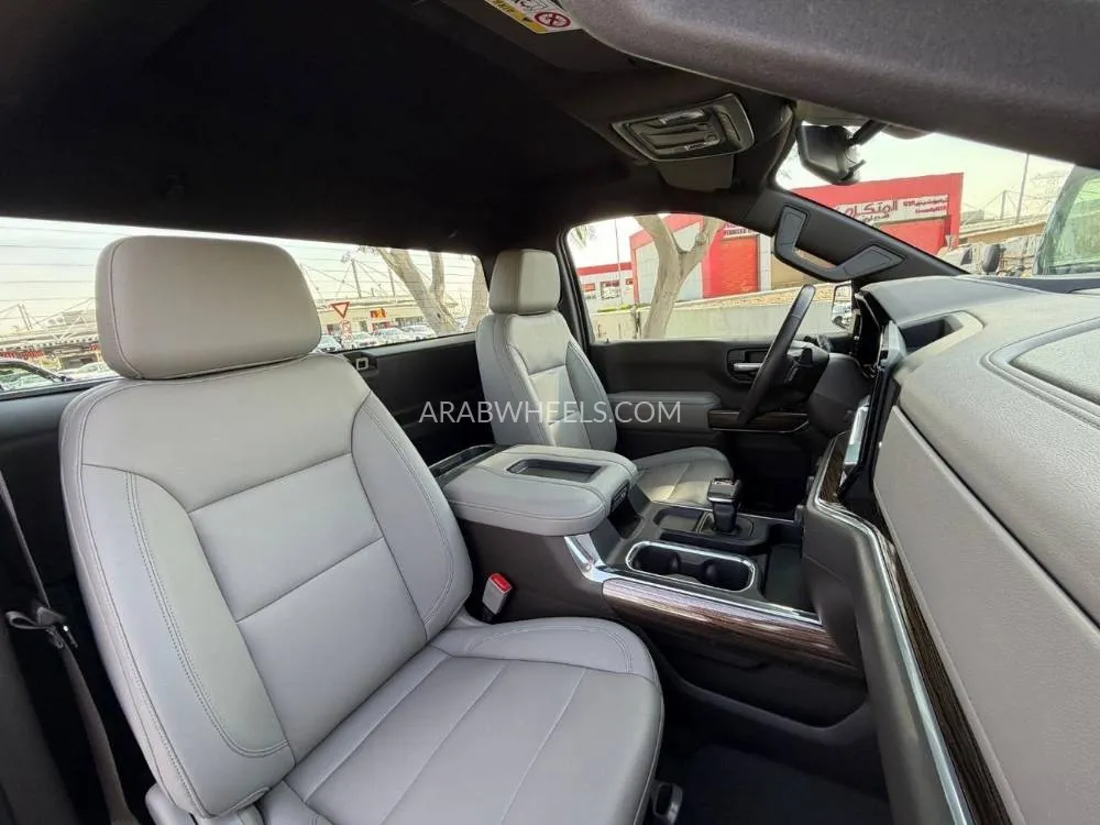 شيفروليه سيلفرادو 2022 for Sale in دبي Image-12