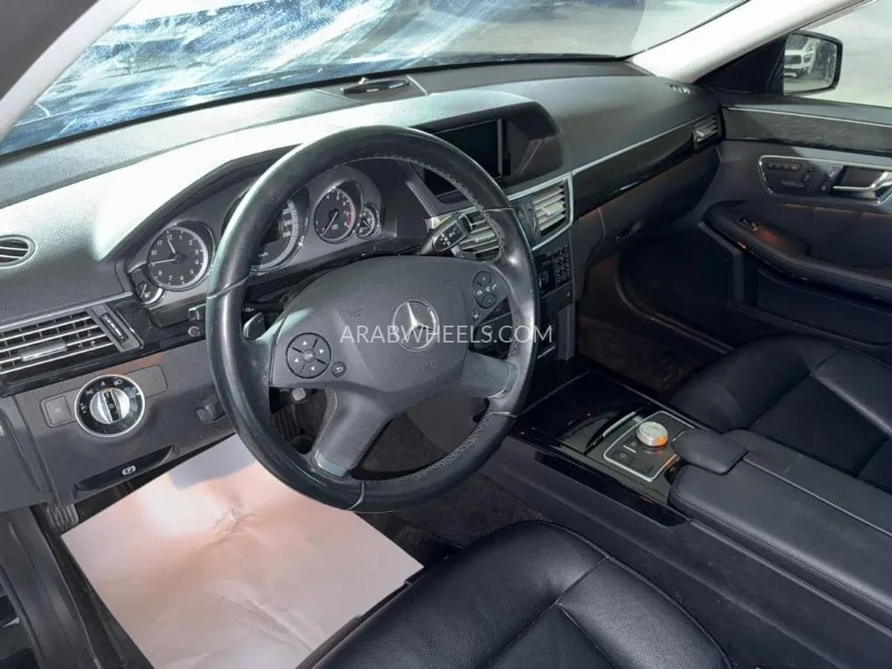 Mercedes Benz E Class 2010 for Sale in Dubai Image-12