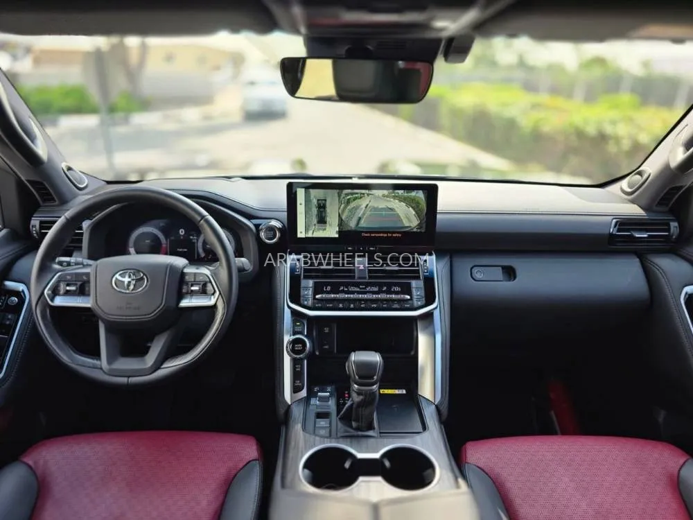 Toyota Land Cruiser 2025 for Sale in Dubai Image-16