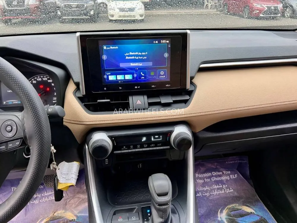 تويوتا راف 4 2024 for Sale in عجمان Image-15