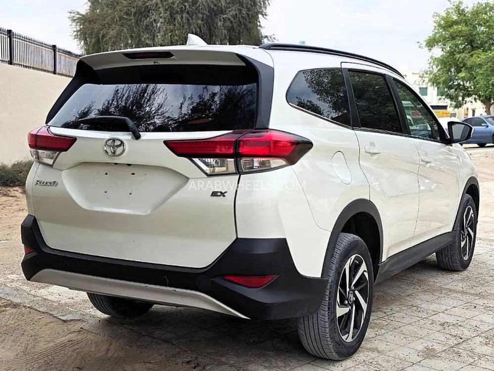 Toyota Rush 2023 for Sale in Dubai Image-8