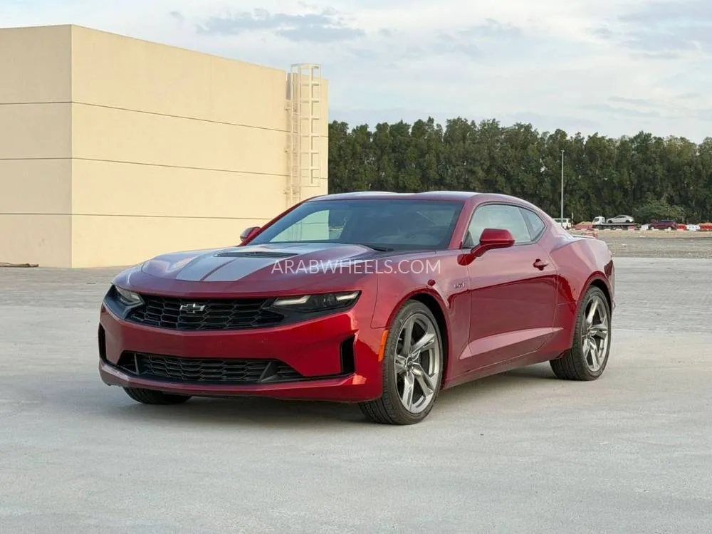 Chevrolet Camaro 2023 for Sale in Sharjah Image-2