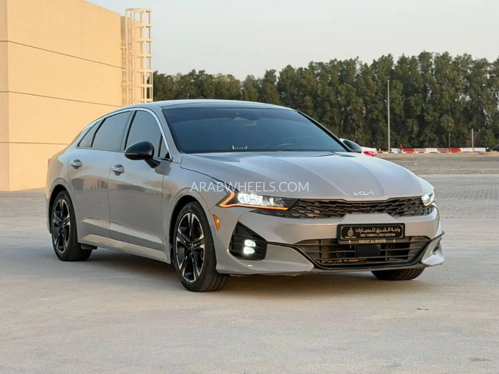 Kia K5 2022 for Sale in Sharjah Image-3