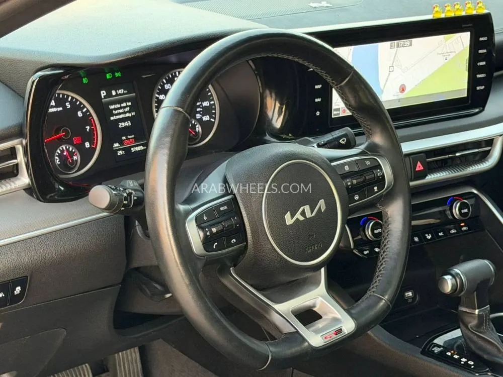 Kia K5 2022 for Sale in Sharjah Image-7