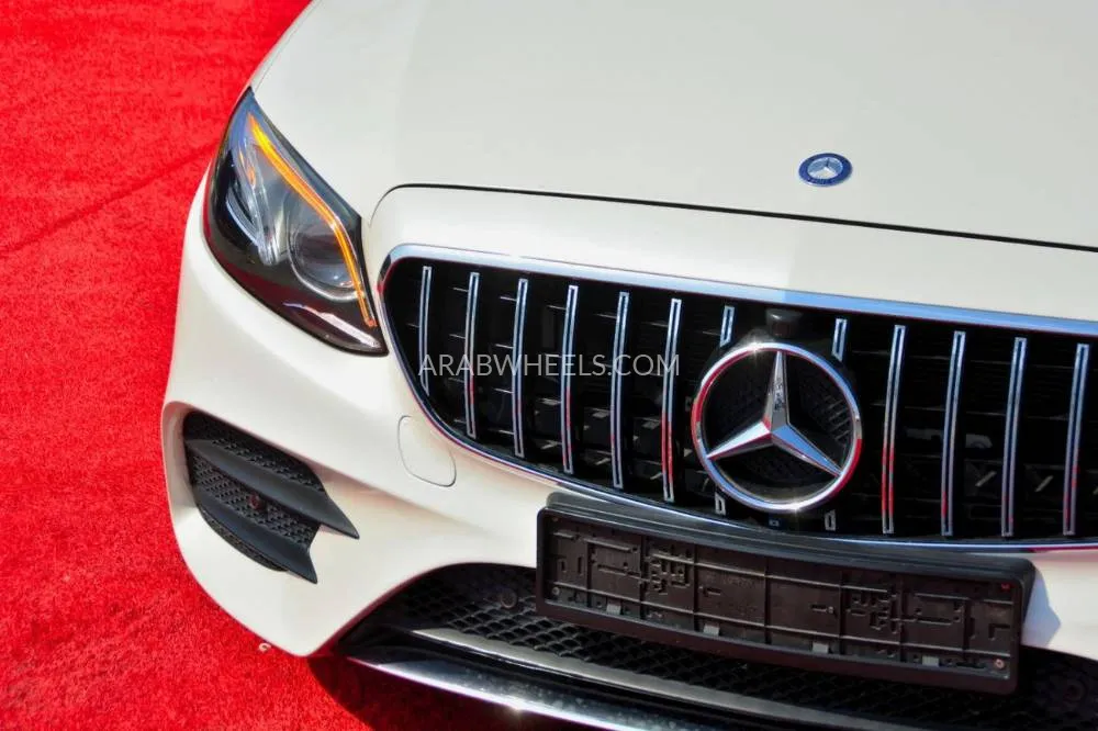 Mercedes Benz E Class 2017 for Sale in Sharjah Image-9