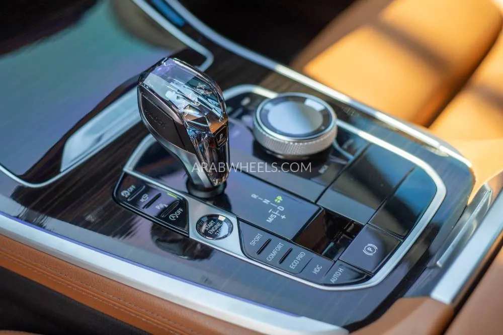 BMW X5 2022 for Sale in Dubai Image-12