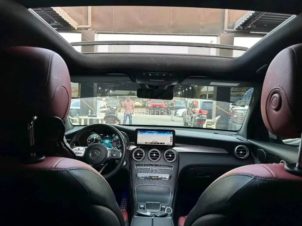 Mercedes Benz GLC Class 2021 for Sale in Ajman Image-6