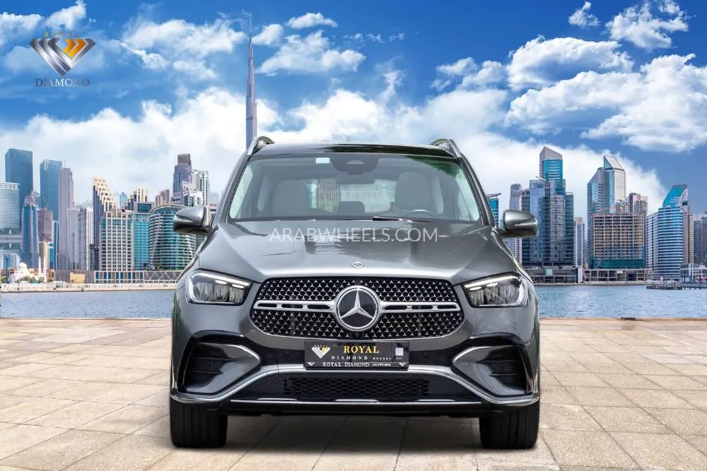 Mercedes Benz GLE Class 2024 for Sale in Dubai Image-2