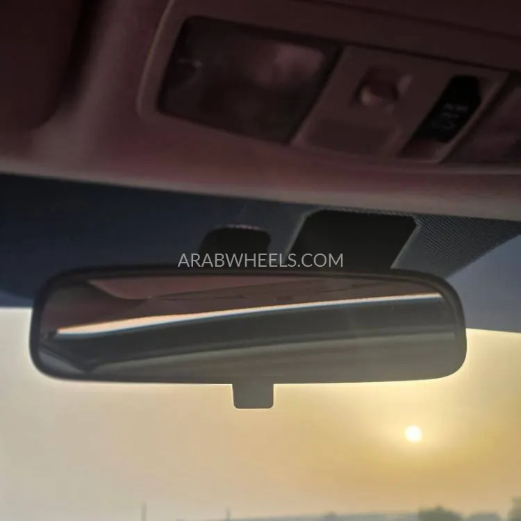 ميتسوبيشي لانسر 2017 for Sale in الشارقة Image-15