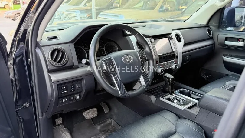 Toyota Tundra 2021 for Sale in Sharjah Image-6